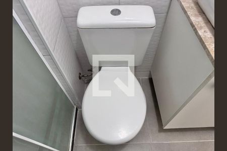 Banheiro Social de apartamento à venda com 3 quartos, 52m² em Vargem Pequena, Rio de Janeiro