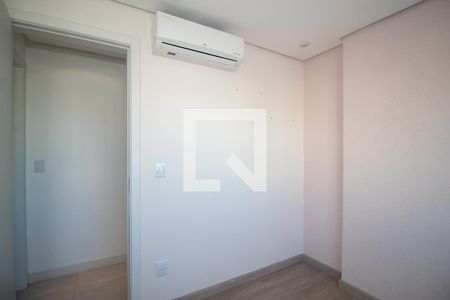 Quarto de apartamento à venda com 2 quartos, 62m² em Santana, Porto Alegre