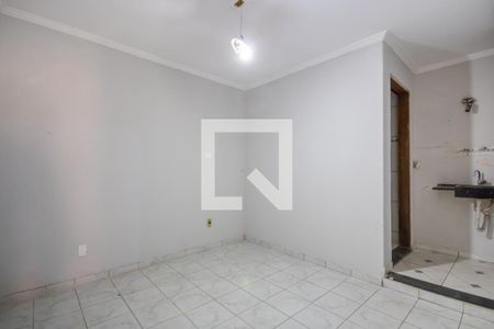 Suíte de casa para alugar com 2 quartos, 120m² em Santa Maria, Osasco