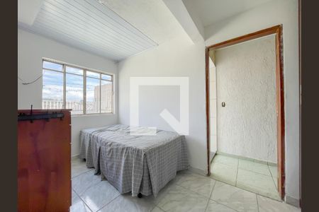 Suíte de casa para alugar com 2 quartos, 120m² em Santa Maria, Osasco