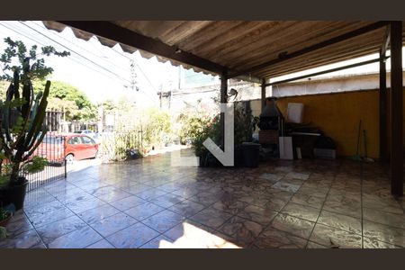 Garagem de casa à venda com 4 quartos, 380m² em Cidade Antônio Estêvão de Carvalho, São Paulo
