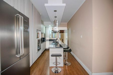 Cozinha de casa à venda com 5 quartos, 220m² em Jardim Floresta, Porto Alegre