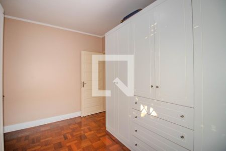Quarto 1 de casa à venda com 5 quartos, 220m² em Jardim Floresta, Porto Alegre