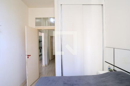 Quarto 1 de apartamento à venda com 2 quartos, 140m² em Centro, Belo Horizonte