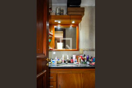 Banheiro suite de apartamento à venda com 2 quartos, 78m² em Tristeza, Porto Alegre