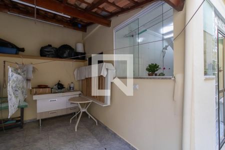 Área Externa de casa à venda com 3 quartos, 126m² em Parque Renato Maia, Guarulhos
