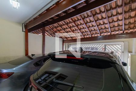Garagem de casa à venda com 3 quartos, 126m² em Parque Renato Maia, Guarulhos