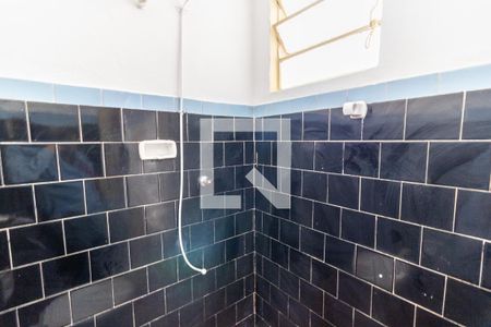 Banheiro de kitnet/studio para alugar com 1 quarto, 40m² em Menino Deus, Porto Alegre