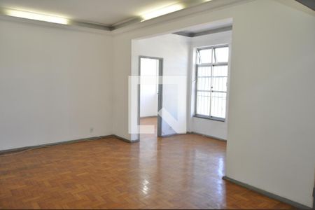 Sala de apartamento à venda com 4 quartos, 120m² em Jacaré, Rio de Janeiro