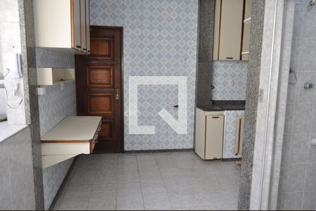 Cozinha de apartamento à venda com 4 quartos, 120m² em Jacaré, Rio de Janeiro