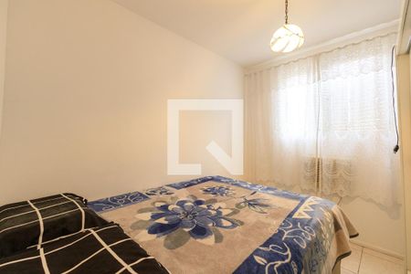 Quarto 1 de apartamento à venda com 2 quartos, 48m² em Rubem Berta, Porto Alegre