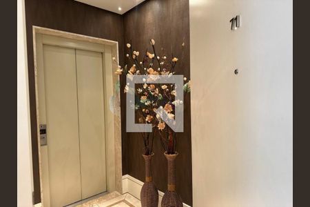 Apartamento à venda com 3 quartos, 212m² em Vila Suzana, São Paulo