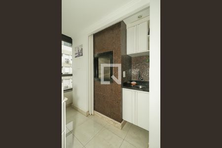 Sala de apartamento à venda com 2 quartos, 121m² em Petrópolis, Porto Alegre