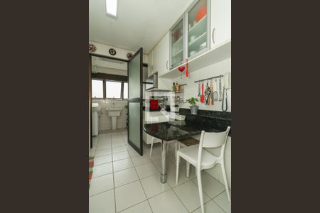 Cozinha de apartamento à venda com 2 quartos, 121m² em Petrópolis, Porto Alegre