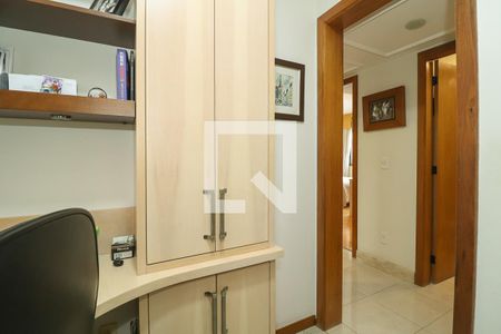 Escritório de apartamento à venda com 2 quartos, 121m² em Petrópolis, Porto Alegre