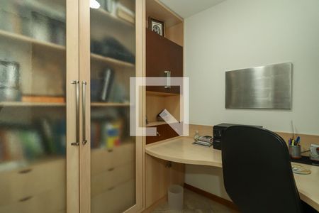 Escritório de apartamento à venda com 2 quartos, 121m² em Petrópolis, Porto Alegre