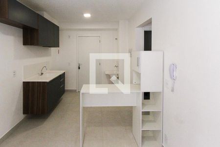 Sala/Cozinha de apartamento à venda com 2 quartos, 32m² em Vila Graciosa, São Paulo