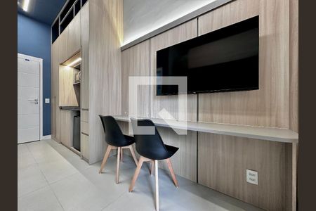 Sala de kitnet/studio para alugar com 1 quarto, 25m² em Jardim das Acacias, São Paulo