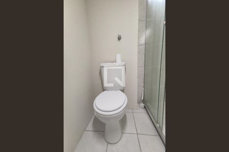 Banheiro de apartamento para alugar com 2 quartos, 64m² em Centro, São Leopoldo