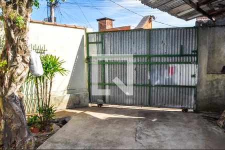Quintal de casa à venda com 2 quartos, 180m² em Cascata, Porto Alegre