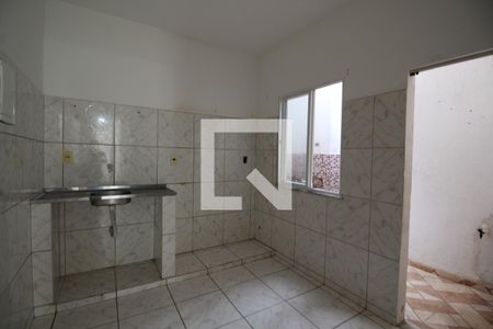 Cozinha de casa de condomínio para alugar com 2 quartos, 80m² em Freguesia (jacarepaguá), Rio de Janeiro