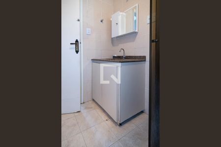 Banheiro de kitnet/studio à venda com 0 quarto, 37m² em Jardim Paulista, São Paulo
