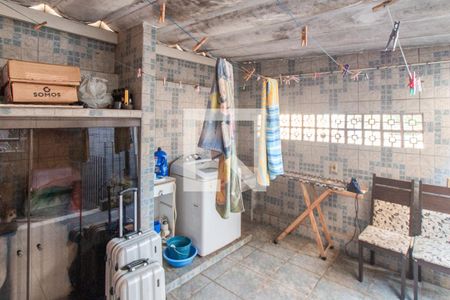 Casa à venda com 187m², 3 quartos e 1 vagaÁrea de Serviço