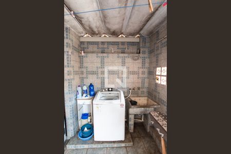 Casa à venda com 187m², 3 quartos e 1 vagaÁrea de Serviço