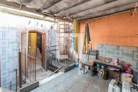 Casa à venda com 187m², 3 quartos e 1 vagaÁrea de Serviço