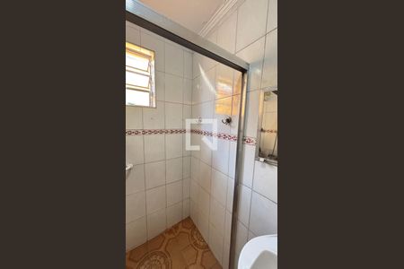 Banheiro de casa à venda com 3 quartos, 157m² em Parque Erasmo Assunção, Santo André