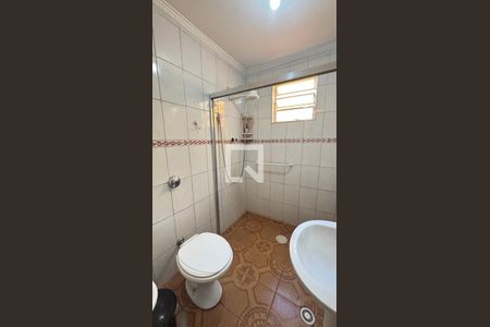 Banheiro de casa à venda com 3 quartos, 157m² em Parque Erasmo Assunção, Santo André