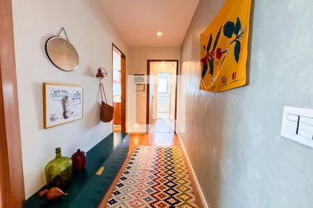 Corredor de apartamento para alugar com 2 quartos, 121m² em Jardim Paulistano, São Paulo