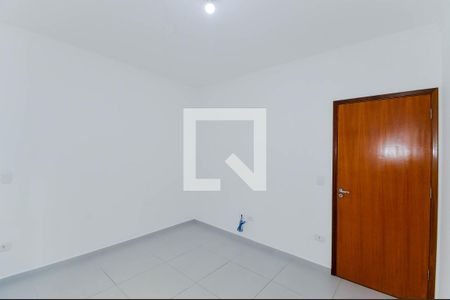 Quarto 1 de casa para alugar com 2 quartos, 76m² em Gopouva, Guarulhos
