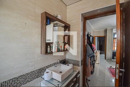 Banheiro da Suíte de casa à venda com 4 quartos, 162m² em Vila Vivaldi, São Bernardo do Campo