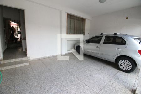 Garagem de casa para alugar com 3 quartos, 110m² em Jardim D’abril, Osasco