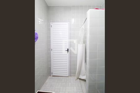 Banheiro de casa à venda com 2 quartos, 87m² em Vila Mazzei, São Paulo