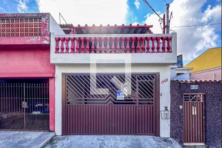 Fachada de casa à venda com 3 quartos, 125m² em Jardim do Estádio, Santo André