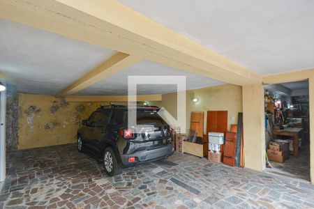 Garagem de casa para alugar com 3 quartos, 334m² em Jardim Satelite, São Paulo