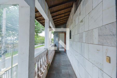 Sacada de casa para alugar com 3 quartos, 334m² em Jardim Satelite, São Paulo