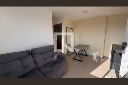 Sala de apartamento à venda com 2 quartos, 45m² em Parque Industrial, Campinas