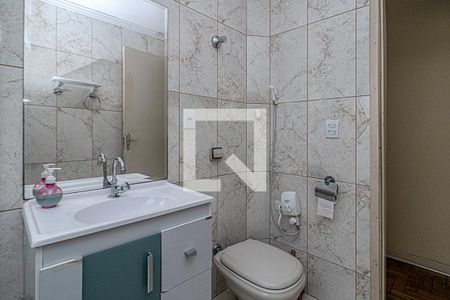 banheiro social_3 de casa à venda com 3 quartos, 114m² em Parque Fongaro, São Paulo