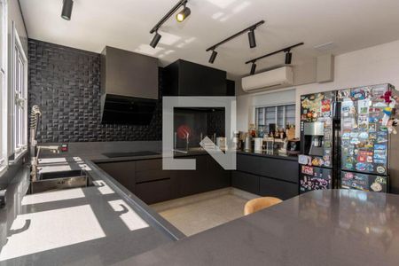 Apartamento à venda com 4 quartos, 240m² em Vila Gomes Cardim, São Paulo