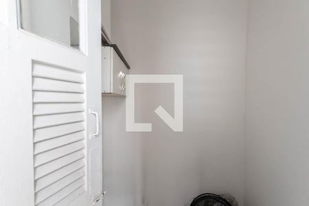 Quarto de Serviço de apartamento para alugar com 2 quartos, 70m² em Grajaú, Rio de Janeiro