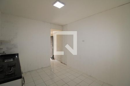 Cozinha de casa de condomínio para alugar com 1 quarto, 45m² em Santana, São Paulo