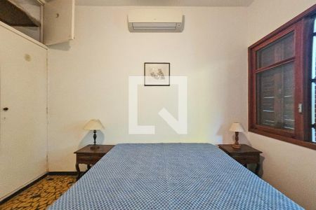Quarto 3 de casa para alugar com 4 quartos, 336m² em Jardim Virginia, Guarujá