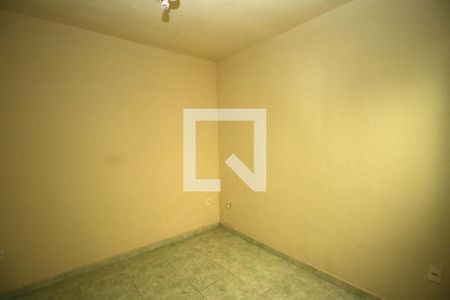 Quarto 1 de casa para alugar com 2 quartos, 70m² em Olaria, Rio de Janeiro