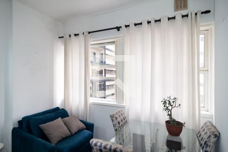 Sala/Cozinha de apartamento à venda com 1 quarto, 35m² em República, São Paulo