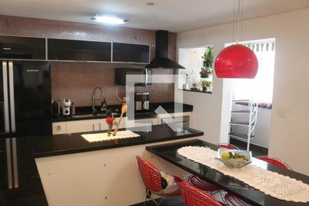 Cozinha de apartamento à venda com 2 quartos, 160m² em Oswaldo Cruz, São Caetano do Sul