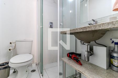 Banheiro de kitnet/studio à venda com 1 quarto, 22m² em Centro Histórico de São Paulo, São Paulo