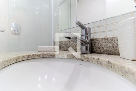 Banheiro de kitnet/studio à venda com 1 quarto, 22m² em Centro Histórico de São Paulo, São Paulo